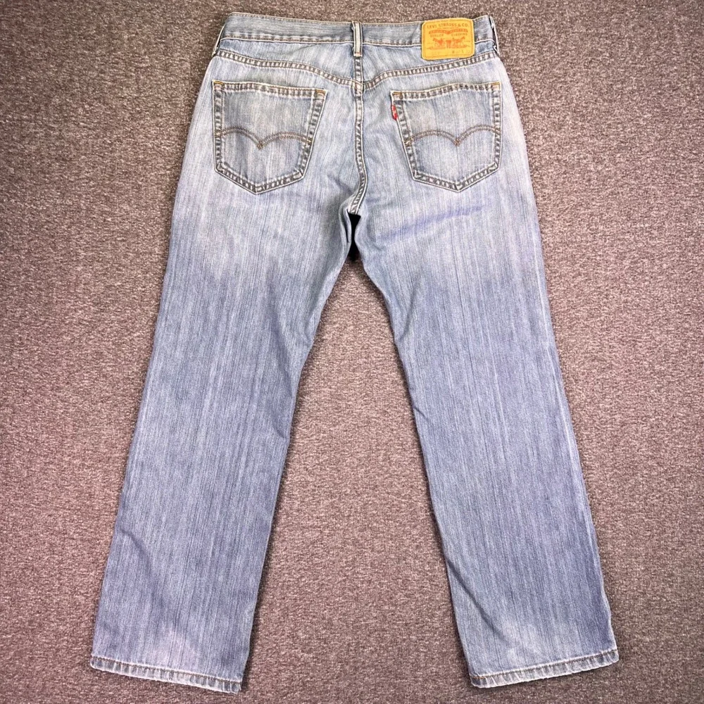 Levis 559 Jeans Men 33x29 Relaxed Straight Light Blue Denim Casual Classic Tag32
